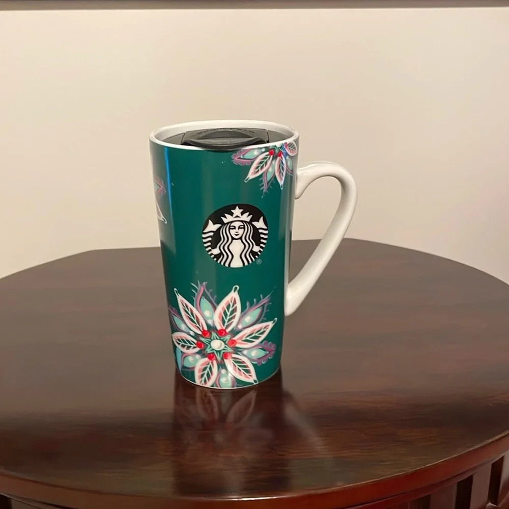 Starbucks holiday tall mug - Picture 1 of 4